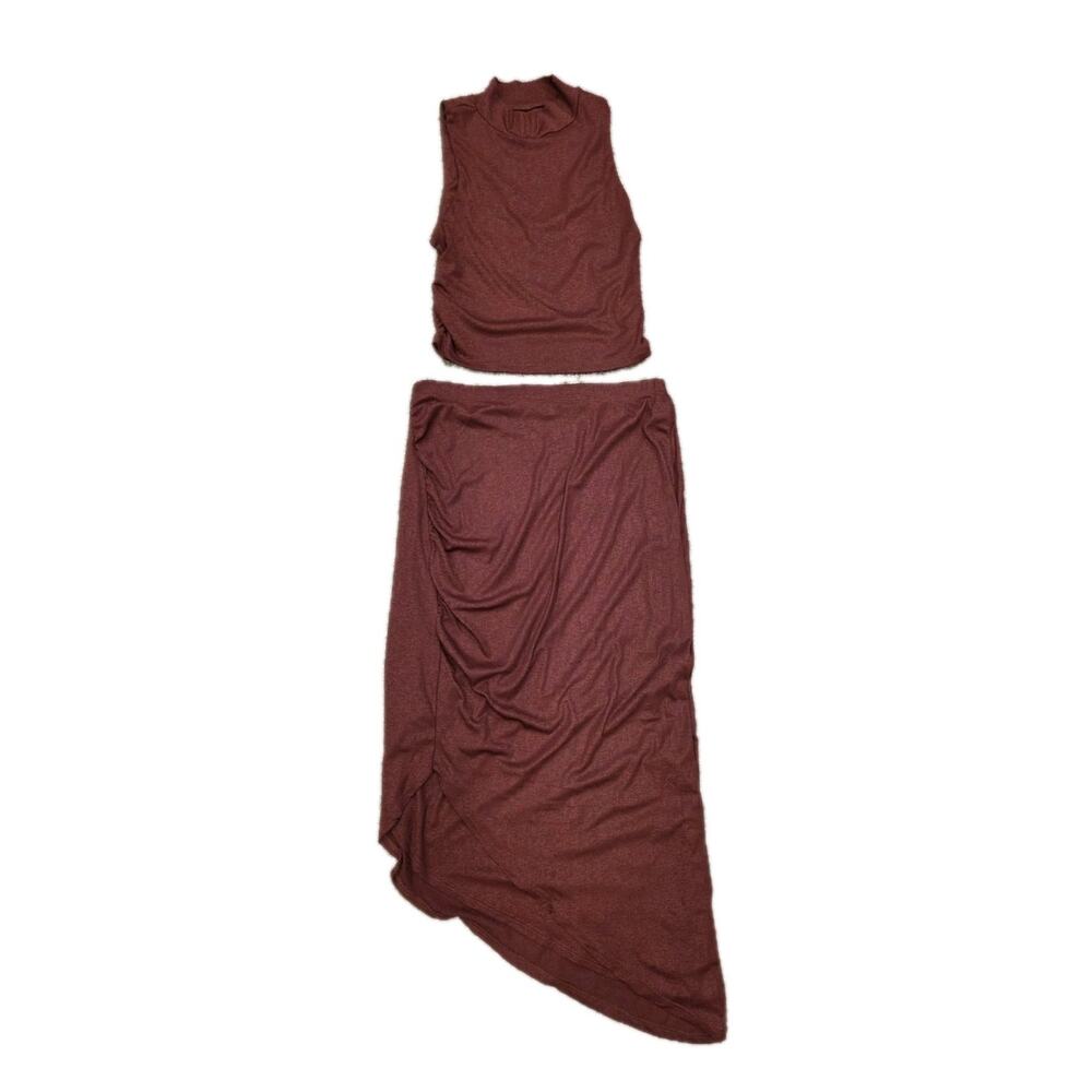 EUC Madden NYC Maroon Skirt‎ And Sleeveless Top Set Sz M